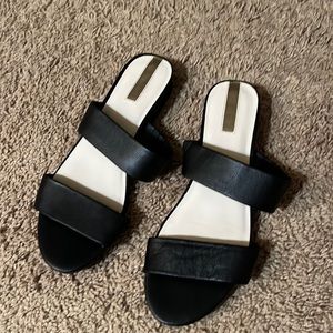 Kenneth Cole slides